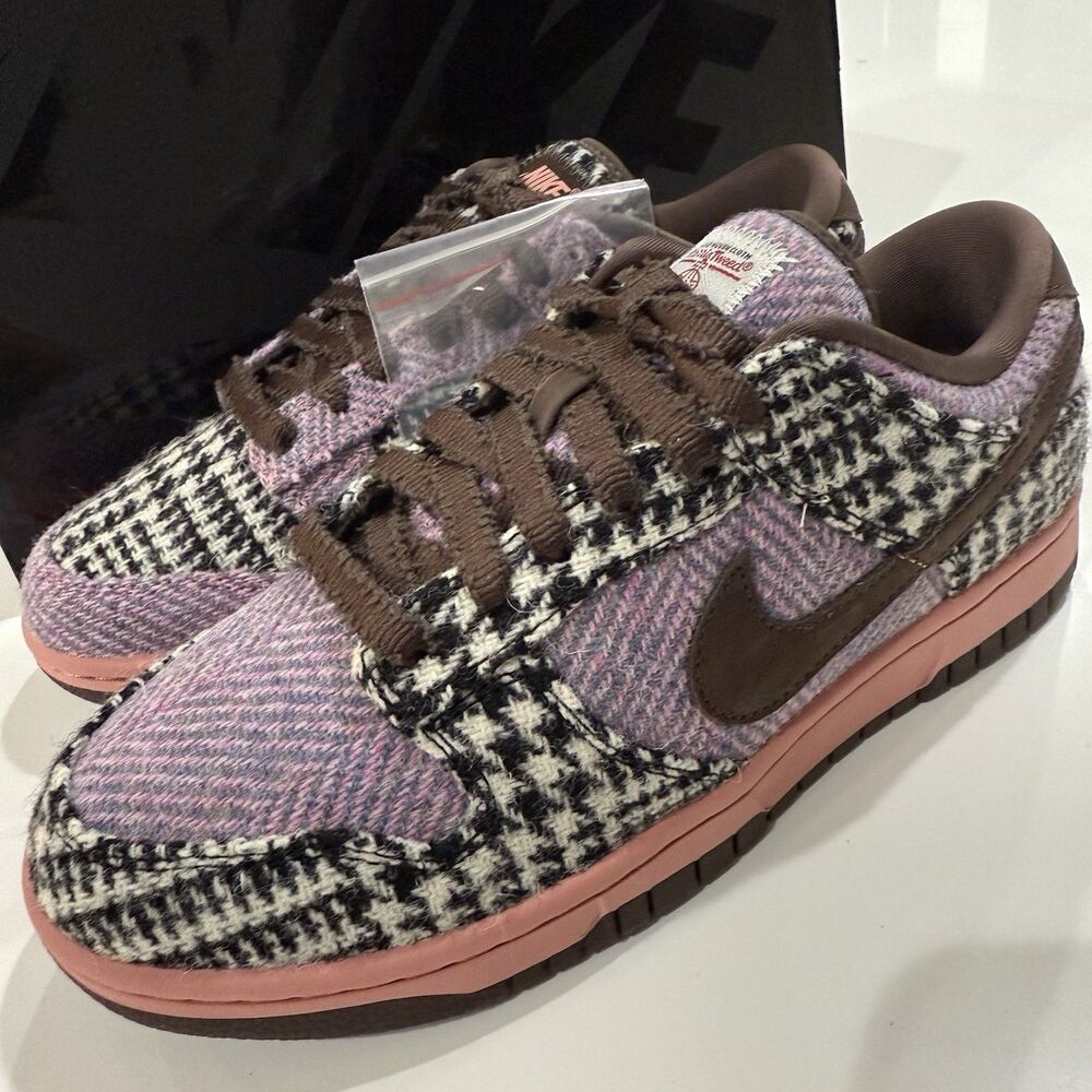 Nike Dunk Low Harris Tweed Pink Women’s Size US 10.5 / Mens Sz 9 RARE HQ5036 902